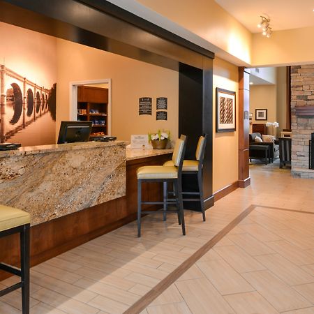Staybridge Suites Merrillville By Ihg Exterior photo