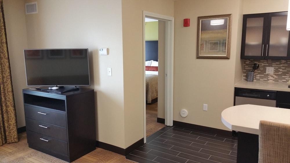 Staybridge Suites Merrillville By Ihg Exterior photo